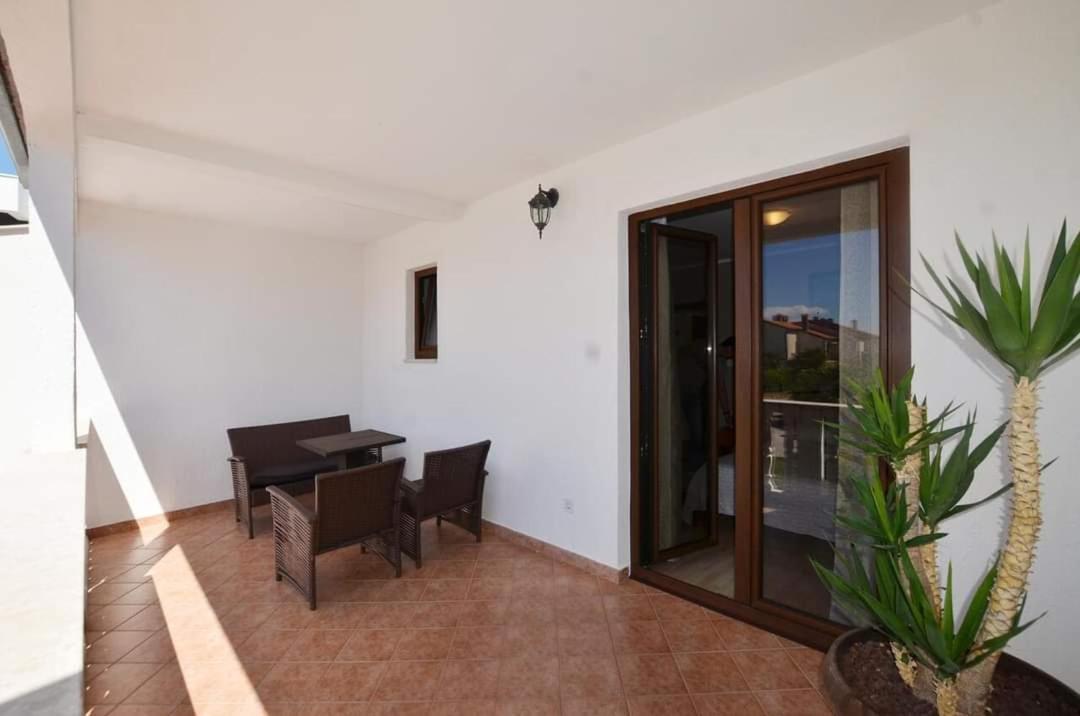 Tony Apartments Rovinj Zimmer foto